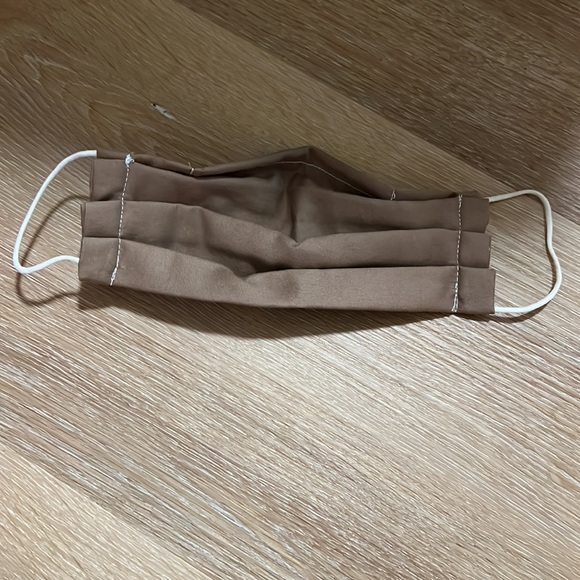 Cloth Masks - Picture 6 of 7